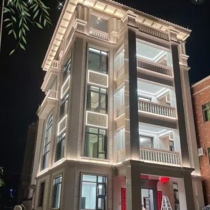 孝感 芝麻白花岗岩别墅外墙夜间效果