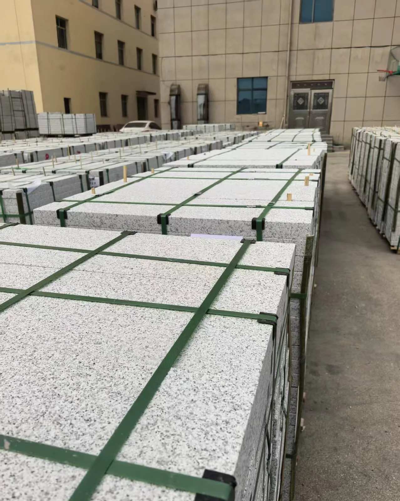 孝感 白麻花岗岩5.0公分荔枝面地铺石