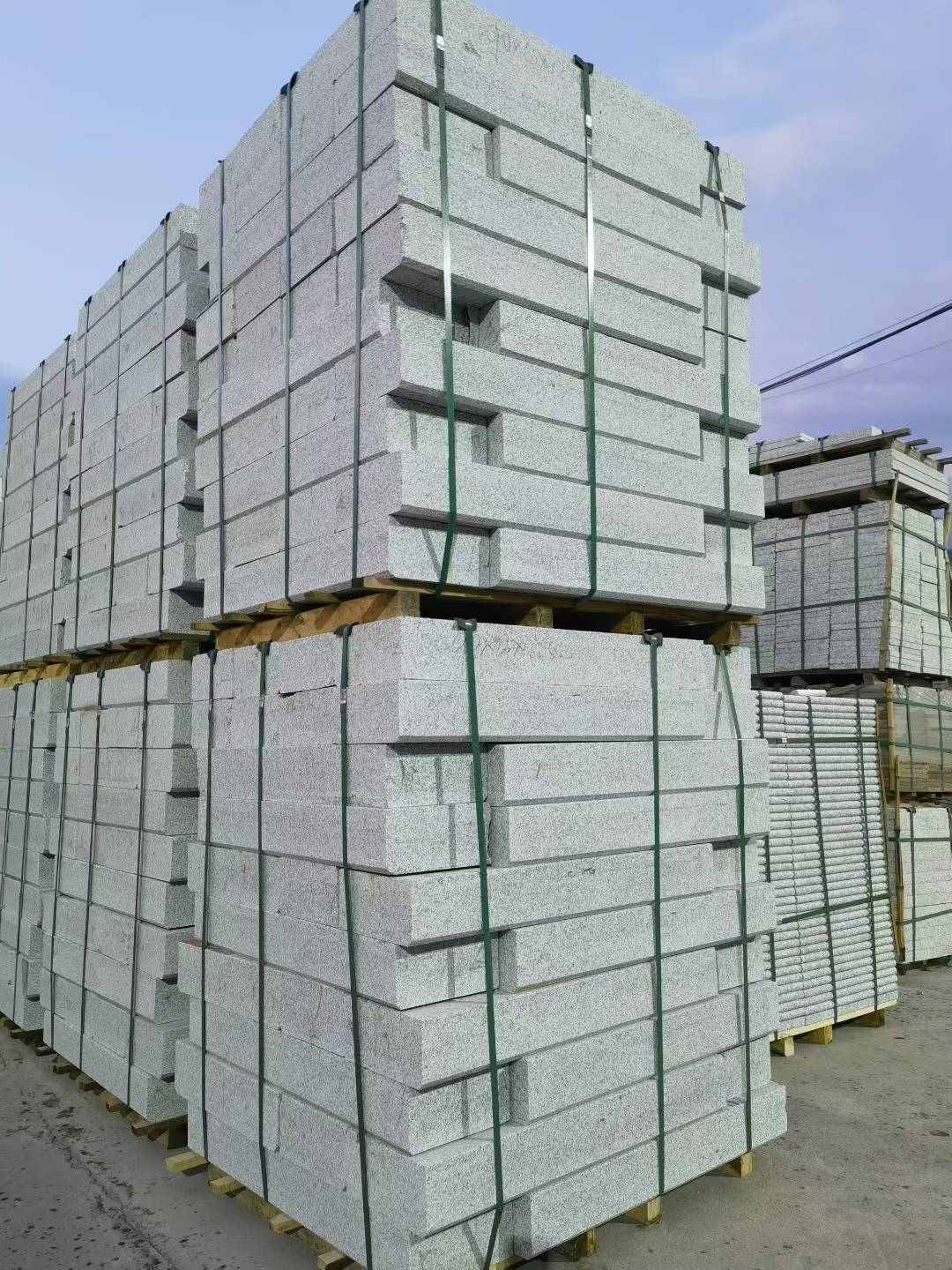 孝感 芝麻白花岗岩路沿石，路缘石，路肩石，道牙，立缘石，马路牙子，街沿石，侧石等