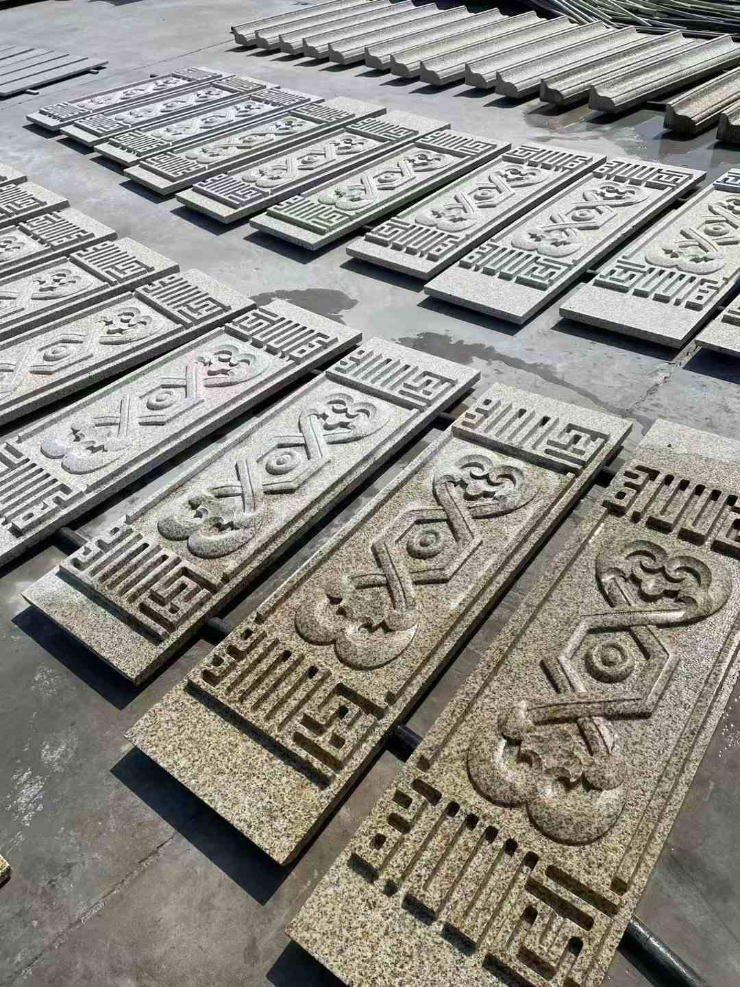 孝感 黄金麻花岗岩外墙雕刻板