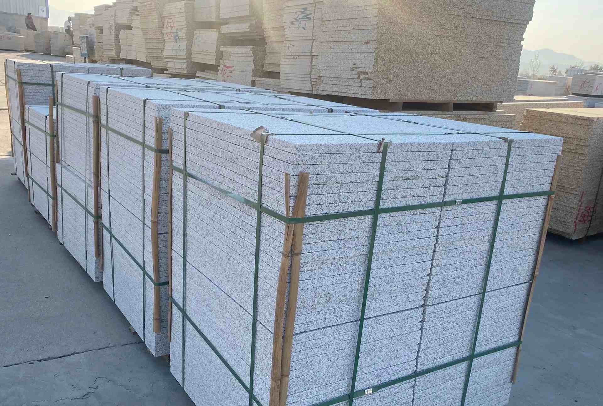 孝感 白麻花岗岩荔枝面地铺石