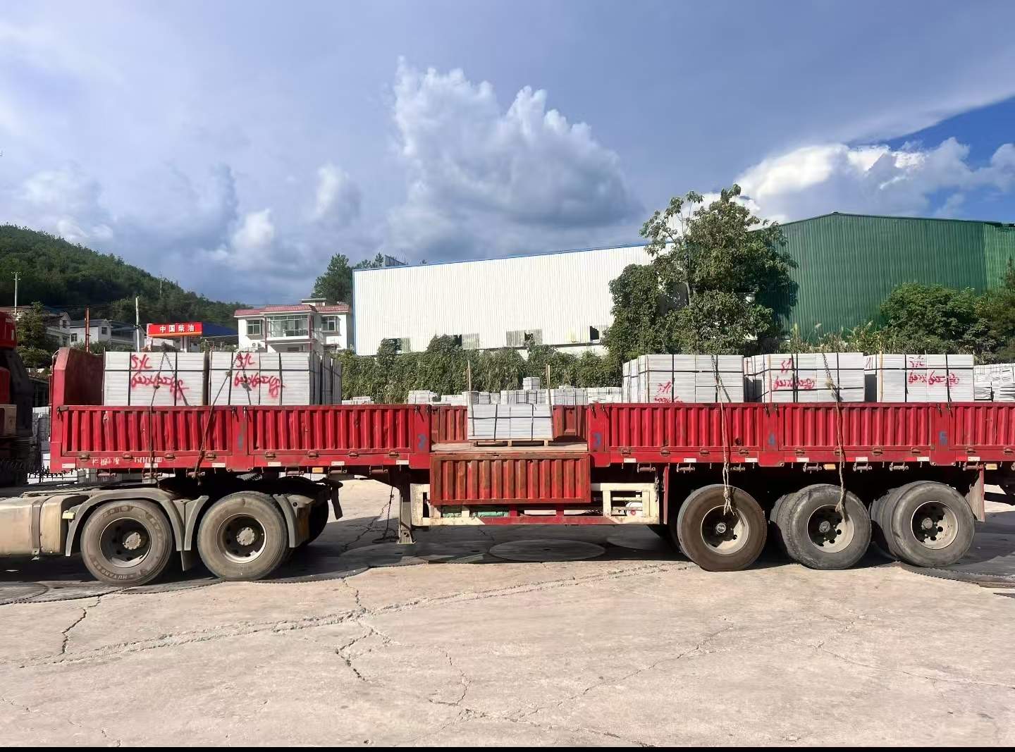 孝感 芝麻灰花岗岩地铺石出货日常