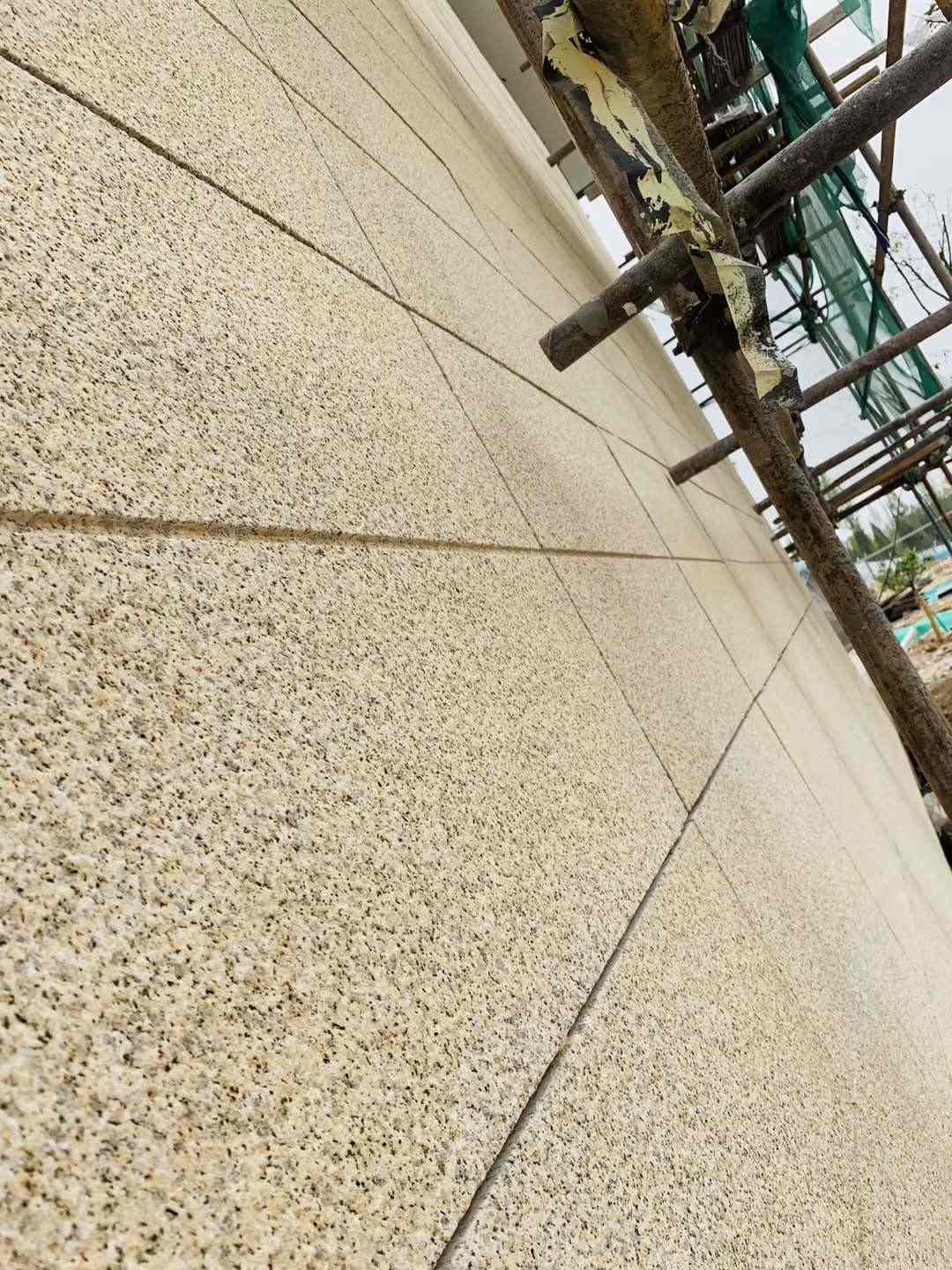 孝感 黄金麻花岗岩荔枝面外墙干挂石材效果示例