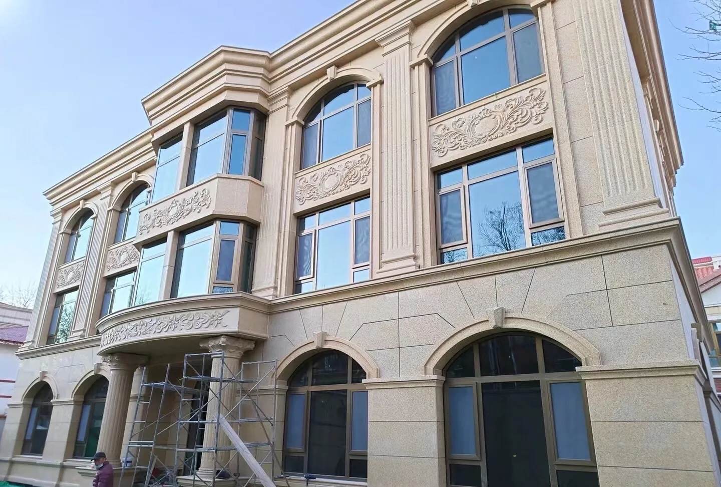 孝感 黄金麻花岗岩别墅外墙干挂